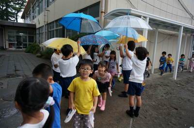 雨ニモマケズ　風ニモマケズ