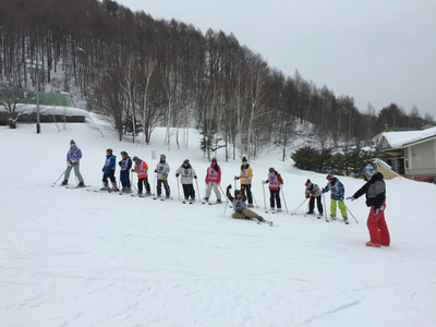 今日からスキー教室です！