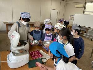 おにぎりアクション（４年生の活動）